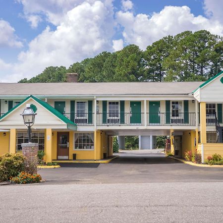 Days Inn By Wyndham Lincolnton Exterior photo